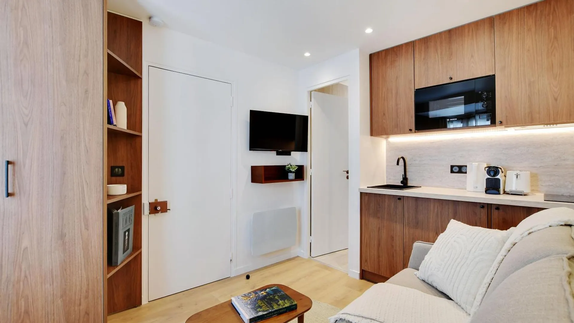 Modern Studio - 2P - Ac - Madeleine-Saint-Lazare Apartamento Paris França